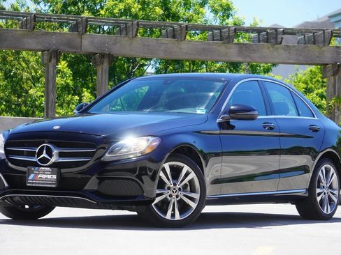 Used 2018 Mercedes-Benz C 300 4MATIC Sedan image 6