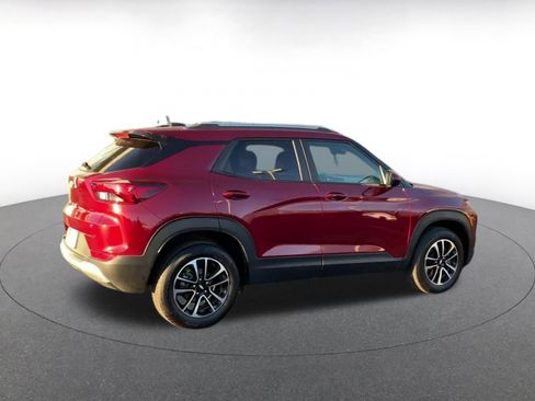 Used 2025 Chevrolet TrailBlazer LT image 15
