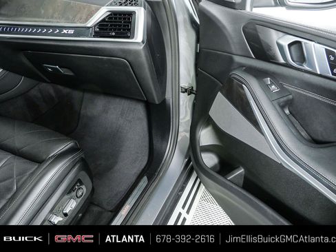 Used 2024 BMW X5 sDrive40i w/ Premium Package RWD image 23