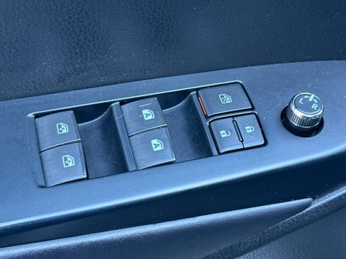 Certified 2018 Toyota Highlander XLE image 18