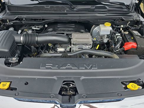 Used 2024 RAM 1500 Limited image 21
