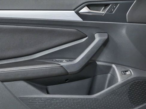 Certified 2026 Volkswagen Jetta S FWD image 6