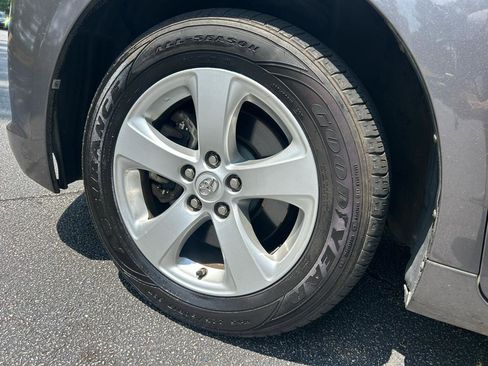 Used 2017 Toyota Sienna L FWD image 8