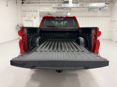 Certified 2024 Chevrolet Silverado 1500 High Country w/ Technology Package image 30