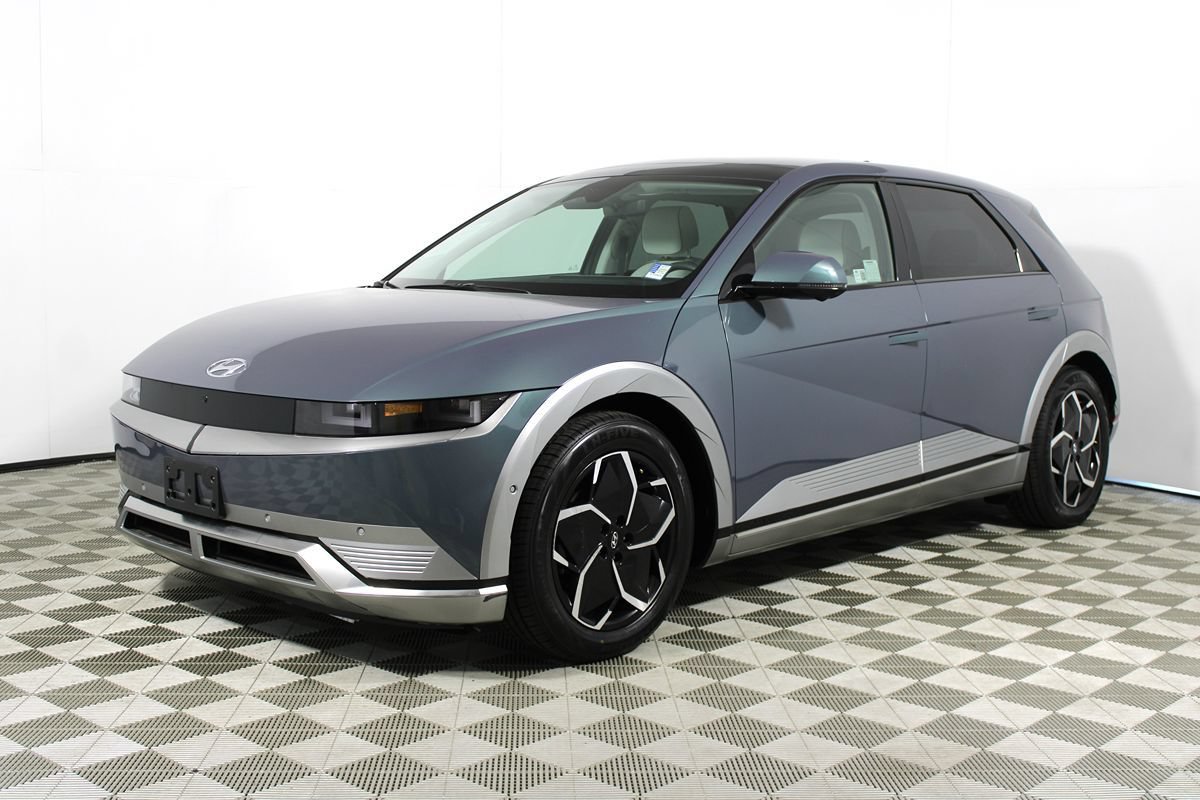 Used 2024 Hyundai Ioniq 5 Limited RWD image 30