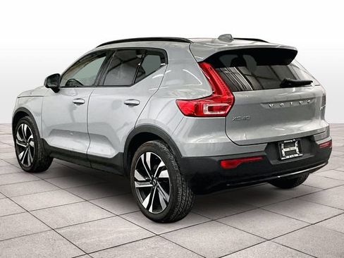 Used 2024 Volvo XC40 B5 Ultimate w/ Climate Package AWD/4WD image 10