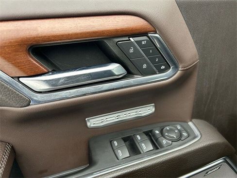 Used 2023 GMC Sierra 1500 Denali w/ Denali Reserve Package image 16