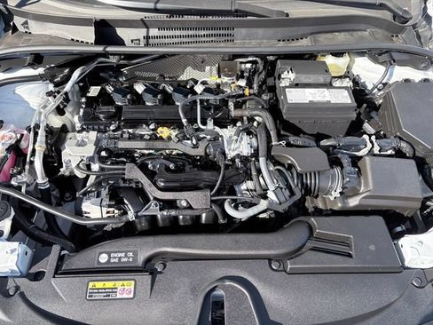 Used 2026 Toyota Corolla LE FWD image 28