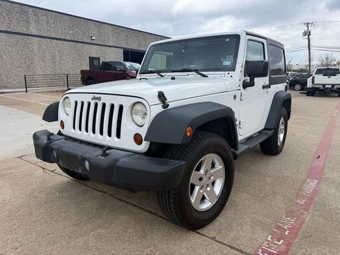 Used 2012 Jeep Wrangler Sport image 3