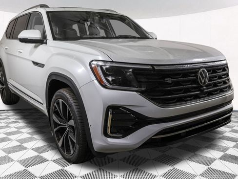New 2026 Volkswagen Atlas SEL Premium R-Line image 9