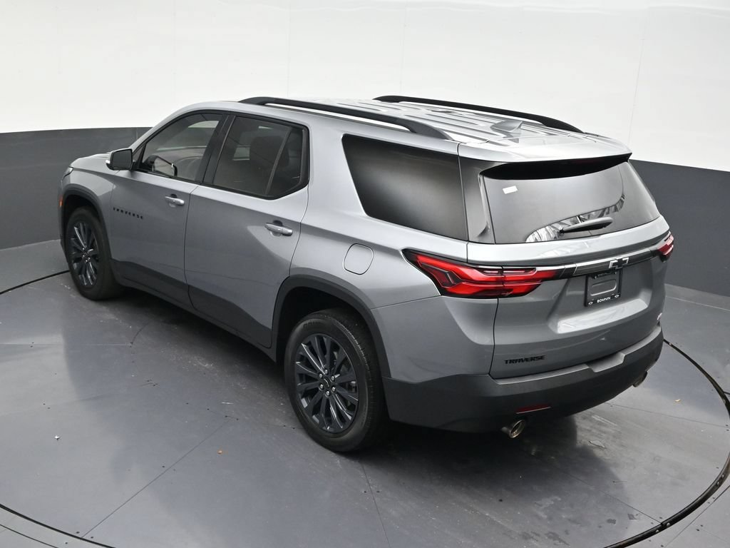 Used 2023 Chevrolet Traverse RS FWD image 20