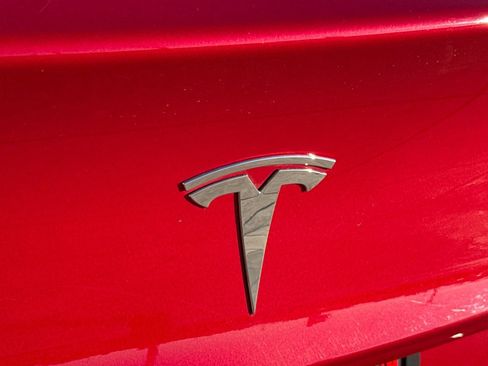 Used 2023 Tesla Model 3 Standard Range image 33