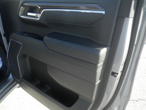 Used 2023 Chevrolet Silverado 1500 LT w/ Protection Package image 24