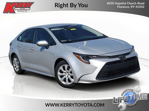 Used 2024 Toyota Corolla LE image 1