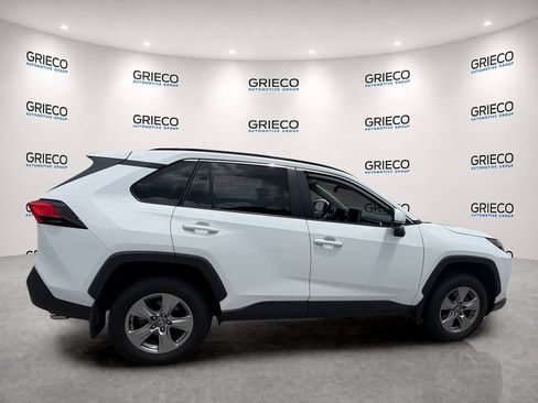 Used 2024 Toyota RAV4 XLE w/ Convenience Package FWD image 8
