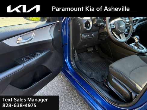 Used 2024 Kia Forte LXS w/ LXS Technology Package image 14