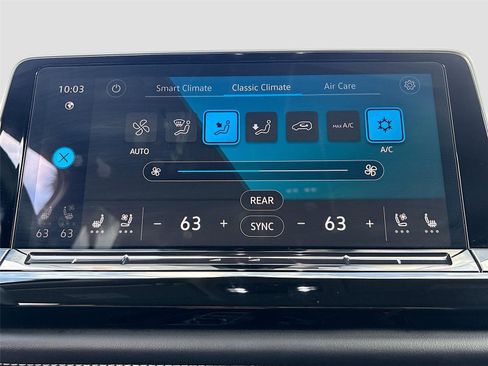 Used 2025 Volkswagen Atlas SE image 15