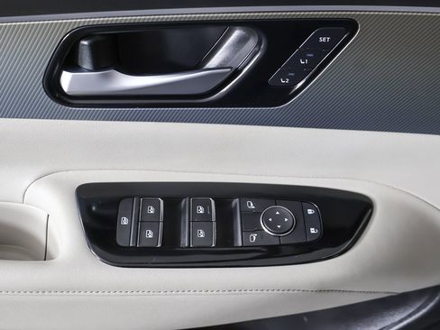 Used 2025 Nissan Murano SL image 36