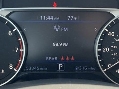 Used 2024 Nissan Altima 2.5 SR image 14