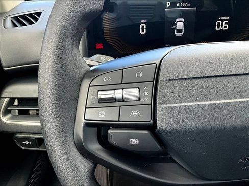 Used 2025 Kia K4 FWD image 13
