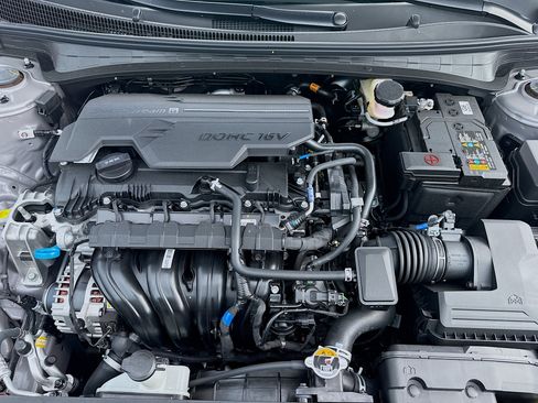 New 2026 Hyundai Elantra Sport FWD image 22