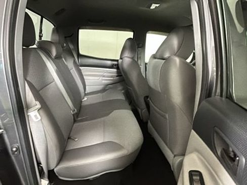 Used 2013 Toyota Tacoma PreRunner w/ TRD Off-Road Pkg RWD image 26