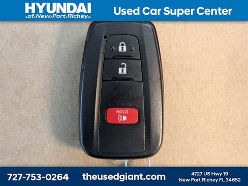 Used 2025 Toyota RAV4 XLE image 39