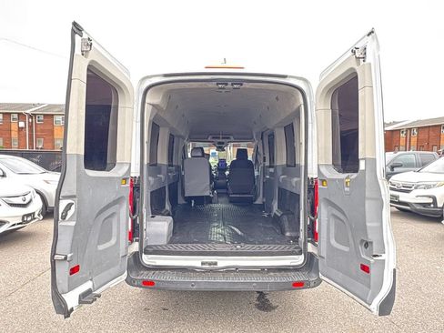 Used 2016 Ford Transit 350 XLT RWD image 15