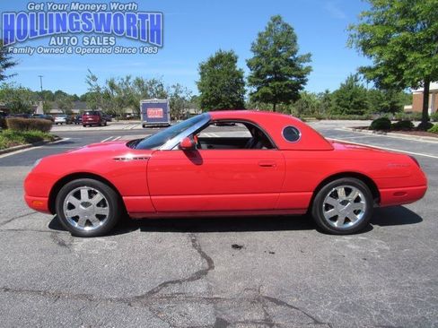 Used 2002 Ford Thunderbird RWD image 3