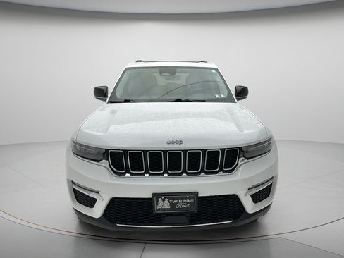 Used 2023 Jeep Grand Cherokee 4WD 4xe image 8
