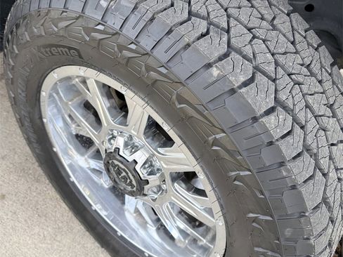 Used 2016 GMC Sierra 2500 SLT w/ Duramax Plus Package image 42