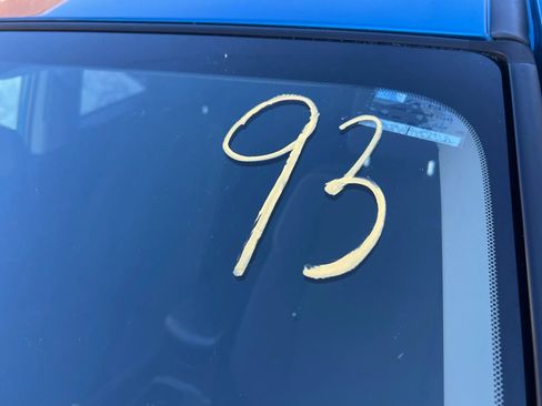 Used 2018 Toyota RAV4 XLE w/ Plus Extra Value Package image 33