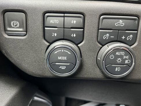 Used 2024 Chevrolet Silverado 1500 RST image 15