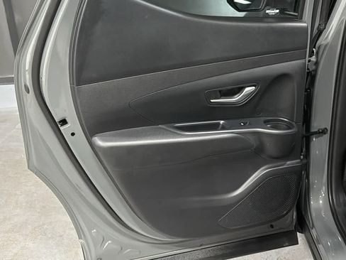 Used 2025 Hyundai Santa Cruz SEL AWD/4WD image 19