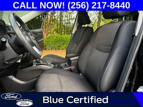 Used 2020 Nissan Rogue S FWD image 18