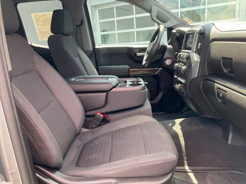 Used 2020 Chevrolet Silverado 1500 LT AWD/4WD image 9