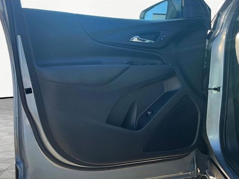 Used 2024 Chevrolet Equinox LT image 21