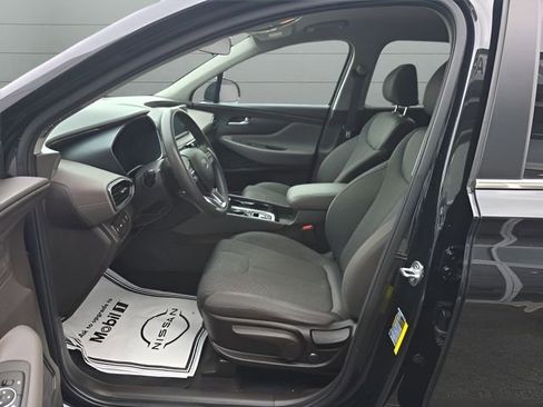 Used 2020 Hyundai Santa Fe SE AWD/4WD image 12