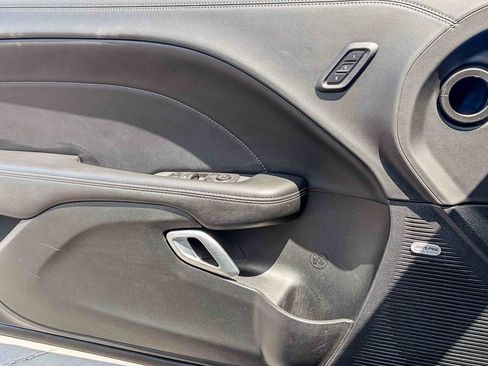 Used 2023 Dodge Challenger SXT w/ Plus Package RWD image 19