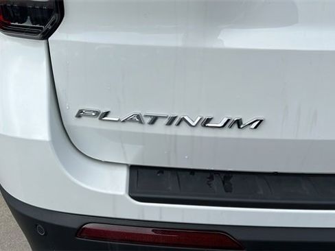 Used 2025 Ford Explorer Platinum w/ Ultimate Package image 13