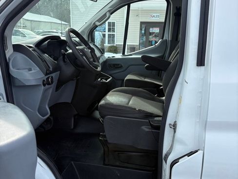 Used 2018 Ford Transit 250 130 Low Roof w/ Exterior Upgrade Package image 9