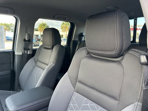 New 2026 Nissan Frontier SV w/ SV Convenience Package RWD image 21