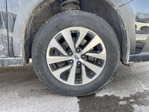 Certified 2024 Subaru Outback Premium image 7