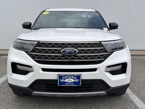 Certified 2022 Ford Explorer King Ranch w/ Class IV Trailer Tow Package AWD/4WD image 11