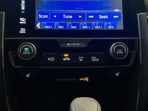 Used 2018 Honda Civic EX image 11