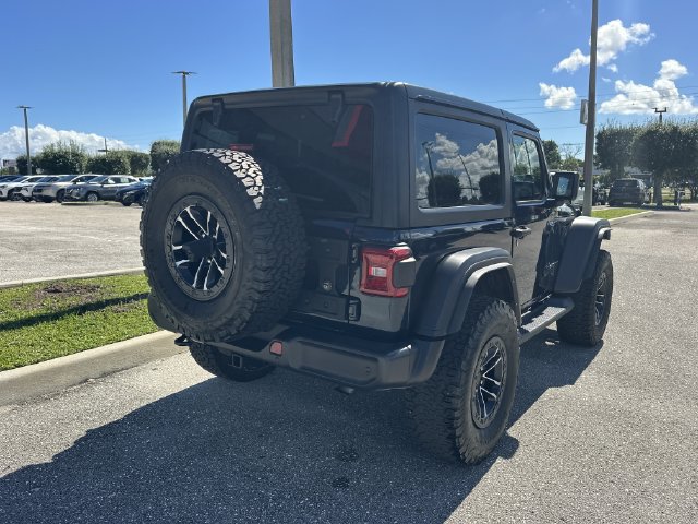 Used 2025 Jeep Wrangler Sport AWD/4WD image 7