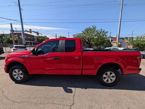 Used 2017 Ford F150 XL w/ Equipment Group 101A Mid AWD/4WD image 9