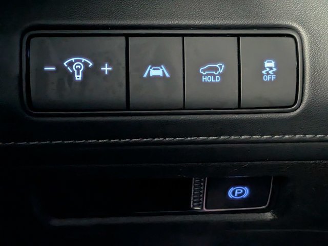 Used 2022 Hyundai Santa Fe SEL w/ Convenience + Premium Package FWD image 25