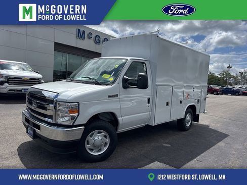 New 2027 Ford E-350 and Econoline 350 Super Duty w/ Power Equipment Group RWD image 1