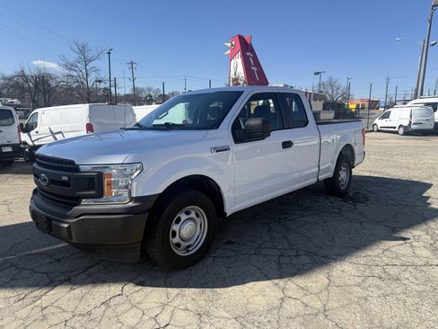 Used 2018 Ford F150 XL w/ Equipment Group 101A Mid image 2
